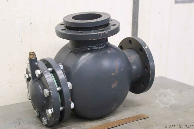 Flänsanslutning T-stycke unbekannt DN100