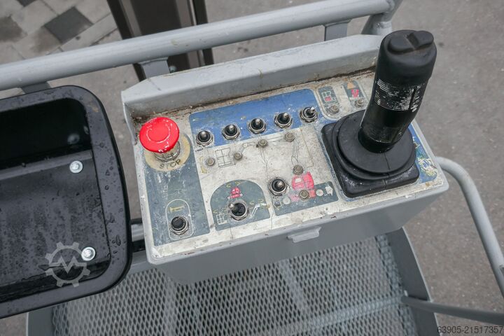 Articulated telescopic work platform Manitou 170 AETJ