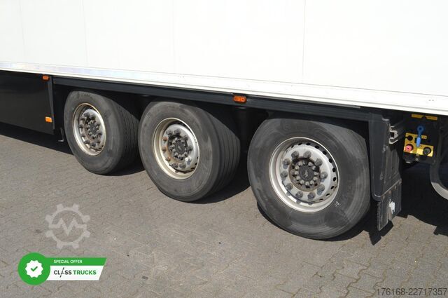 Semirimorchio frigorifero SCHMITZ CARGOBULL SKO FP 60 ThermoKing SLXi 300