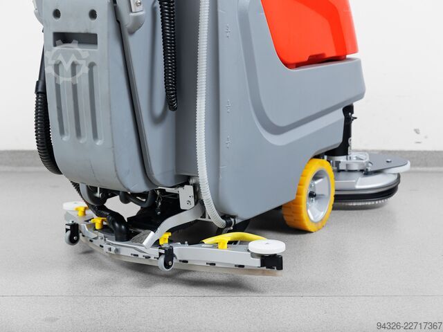 Hako schrobzuigmachine B70 NIEUWE BATTERIJEN Hako Scrubmaster B70 TB650 - 2016y - 1762h
