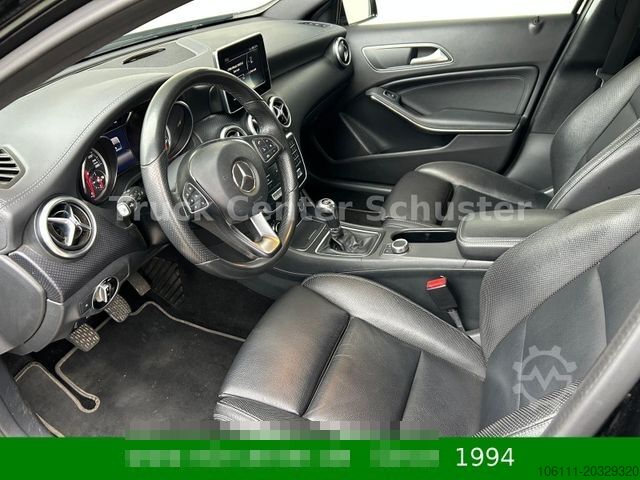 Βαν MERCEDES-BENZ A 160 NAVIGATION PDC Exklusiv-Paket