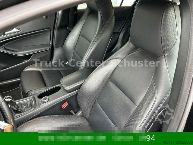 Βαν MERCEDES-BENZ A 160 NAVIGATION PDC Exklusiv-Paket