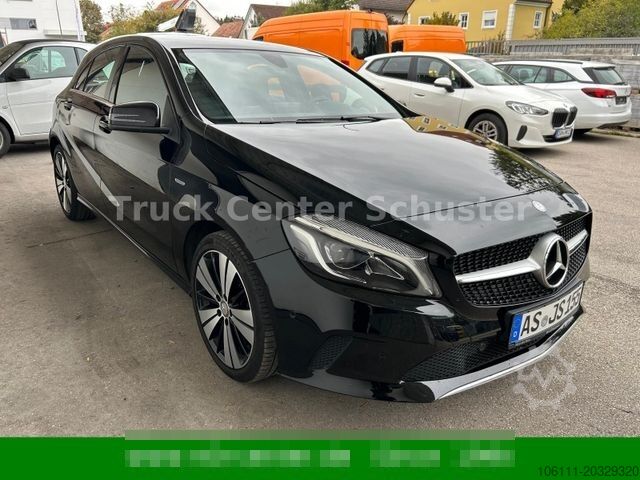Βαν MERCEDES-BENZ A 160 NAVIGATION PDC Exklusiv-Paket
