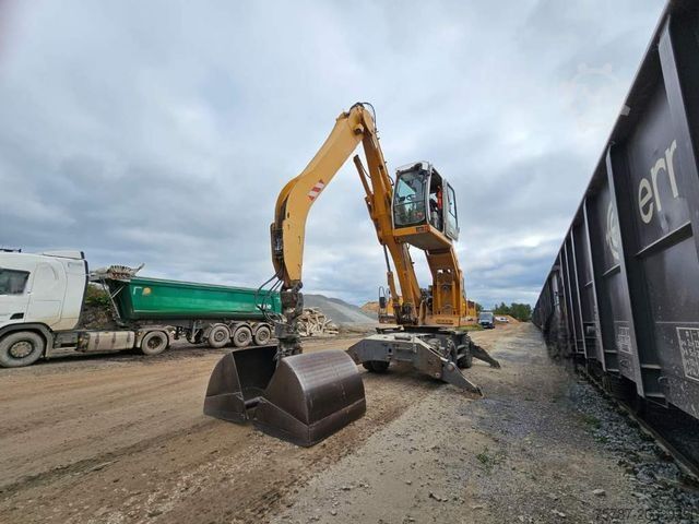 Τροχοφόρος εκσκαφέας LIEBHERR A 904-2 C Litronic mit fahrbarer  Kabine, Klima