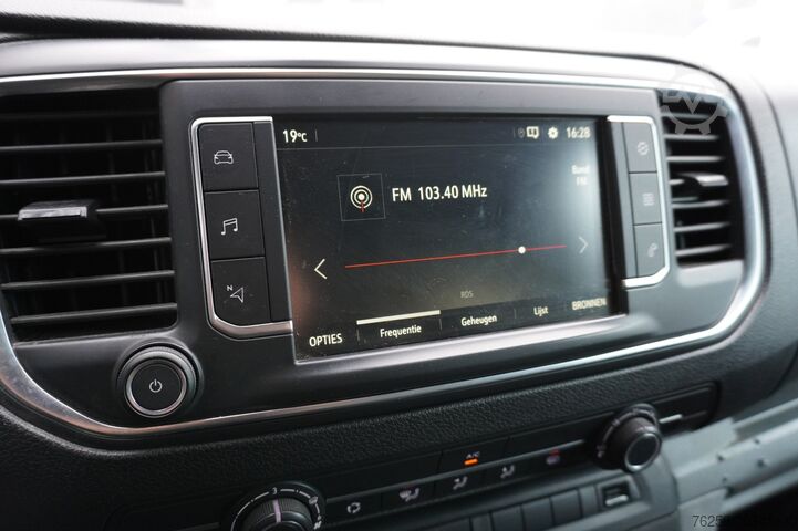 Dobozos kisteherautó Opel Vivaro 2.0 CDTI 120PK L3 Automaat EURO 6 - Airc...