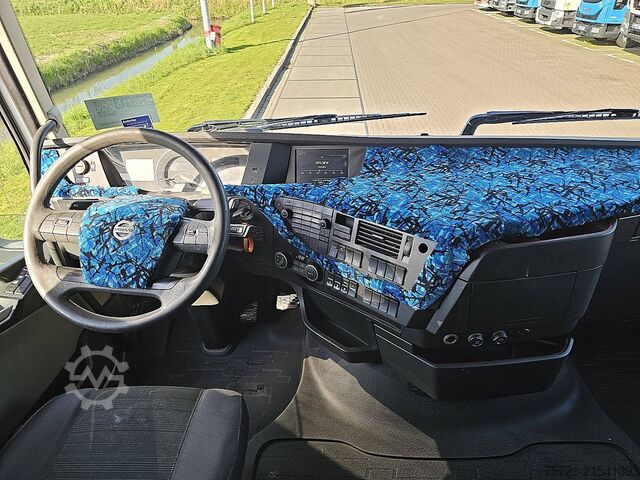 Standaard trekker VOLVO FH 420 X-LOW LOW ROOF