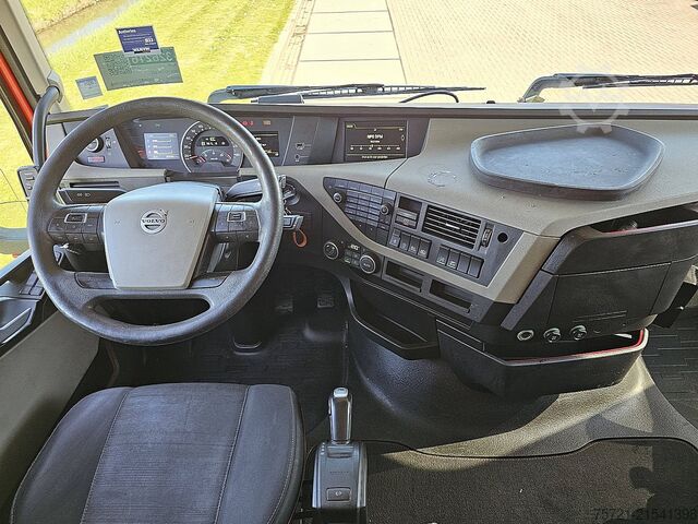 Standaard trekker VOLVO FH 420 LNG GAS *JA*