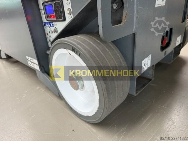 Emelőplatform Sky Jack SJ 16 E