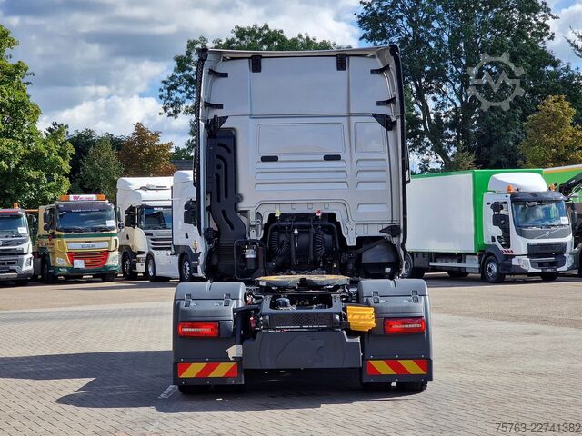 Standard-SZM MAN TGX 18.560 4x2 - Retarder - Night clima - Full ...