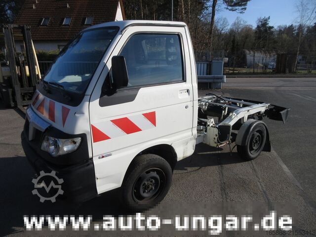 Van chassis Piaggio Porter S90 rolling chassis ohne Motor