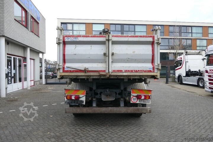 Tipper with crane Mercedes-Benz Arocs 3643 | 8X4 Tridem | 3 Side Tipper | Fassi...