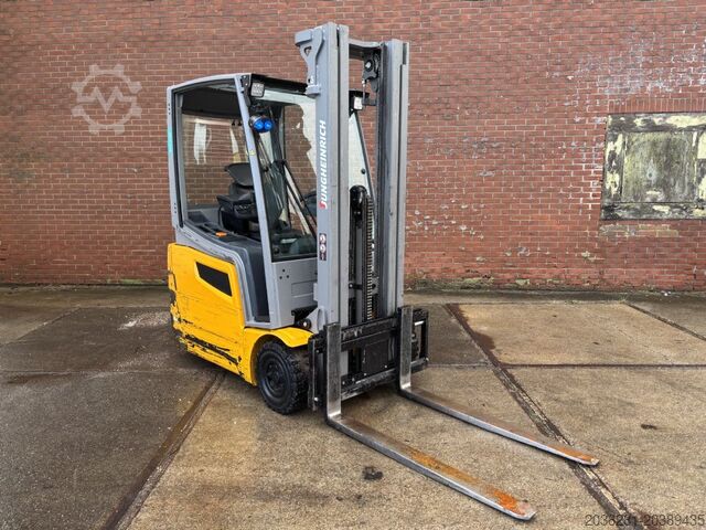 Electric 3-wheel forklift Jungheinrich EFG 216k