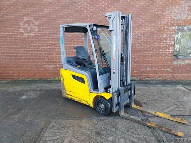 Electric 3-wheel forklift Jungheinrich EFG 216k
