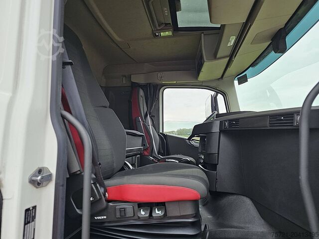 Standard-SZM VOLVO FH 500 6X2 STEER PTO+HYDR.