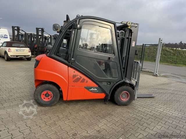 Stivuitoare diesel Linde H25D-02
