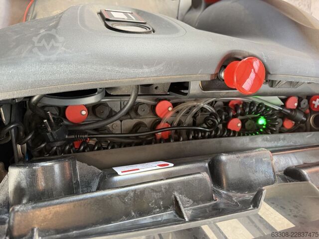  Linde L12