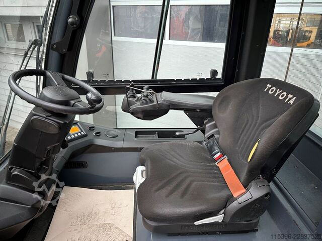 Chariot élévateur électrique à 4 roues Toyota 9FBM60T - mit DREHGERÄT !!
