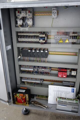 Πτυσσόμενη μηχανή για χαρτόνι Cermex F38740