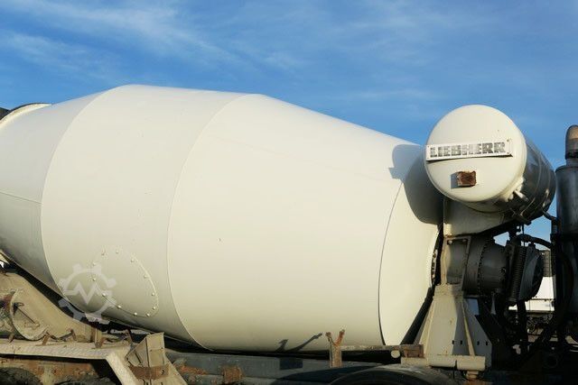 Autodomíchávač betonu MERCEDES-BENZ 3240 B Actros 8x4, Liebherr HTM904, 9m³