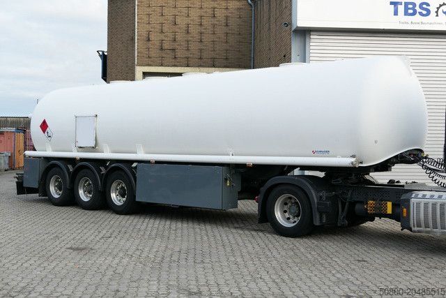 Cisternový návěs SCHRADER Z-STA24-42.7/4, Peilstab, 4 Kammern, 43m³, Lift