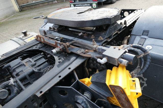 Standard tractor unit MAN 18.430 TGS BLS 4x4, Allrad, Hydraulik, Klima