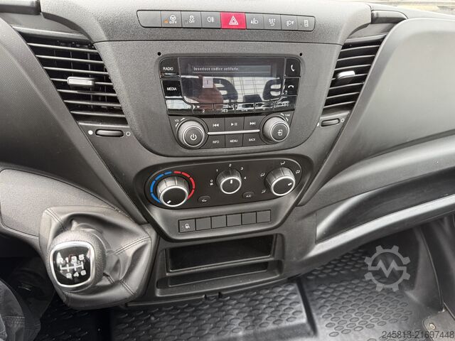 Fourgon ouvert Iveco DAILY 35-160