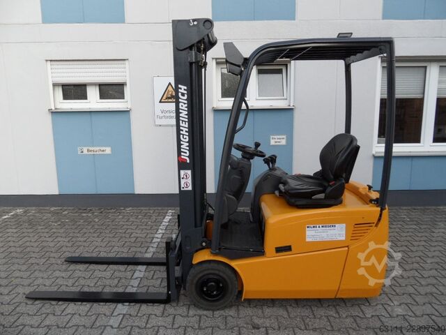 Elektryczny wózek widłowy 3 kołowy Jungheinrich EFG 115 - Freisichtmast