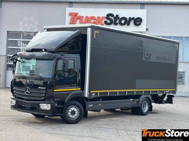 Camião plataforma com lona  Atego 1330LL CURTAINSIDER Curtainsider