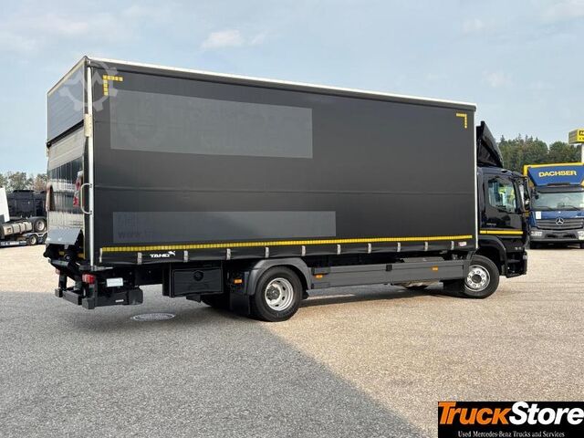 Camião plataforma com lona  Atego 1330LL CURTAINSIDER Curtainsider