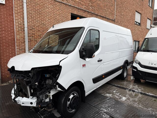 Van with high roof Renault master 2.3dci 145pk L4H2 11/2020