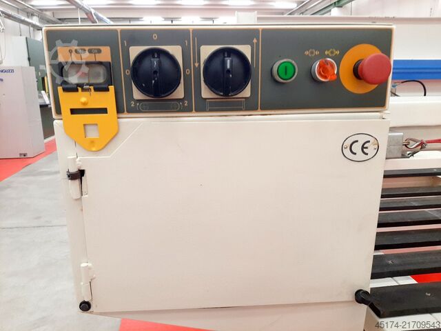 Ponceuse à bande longue MINIMAX SCM LS 300
