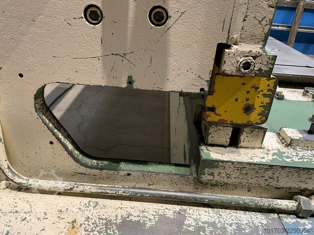 Hydraulisk forskydning SAGITA BEYELER 3100 x 4
