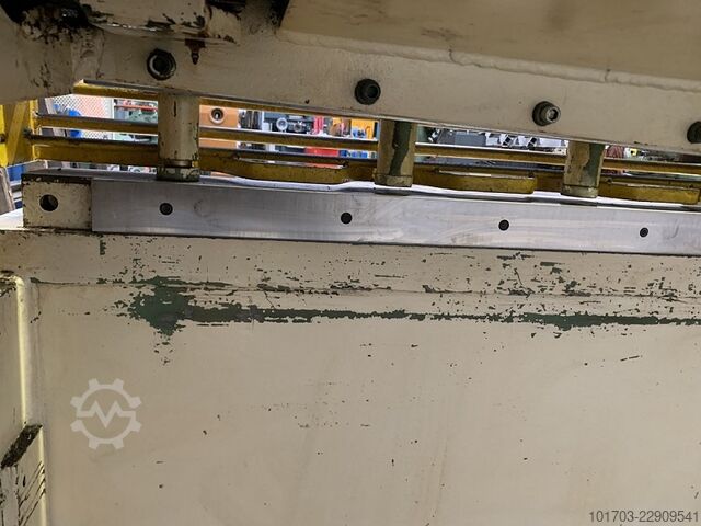 Hydraulisk forskydning SAGITA BEYELER 3100 x 4