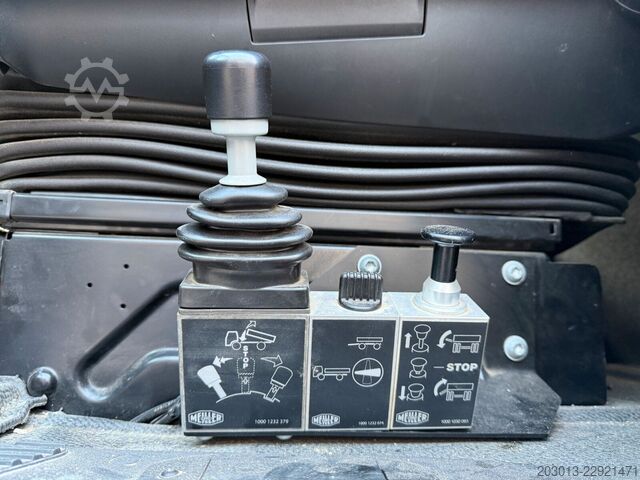 Tre-sidet tipbil MERCEDES-BENZ AROCS 4151 Styleline Meiller Kipper 6x4 Euro 6