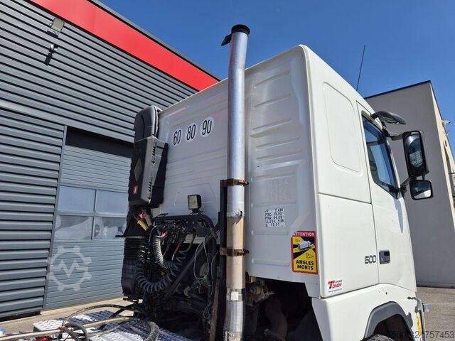 Cap tractor standard Volvo FH