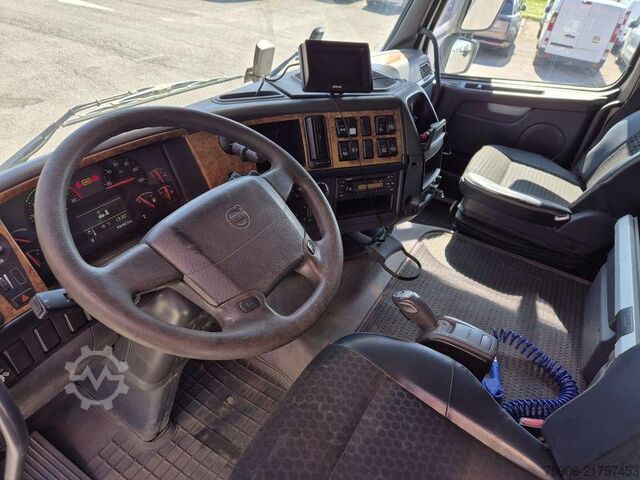 Cap tractor standard Volvo FH