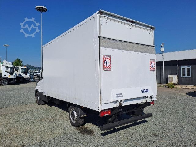 Furgone chiuso IVECO DAILY 35S16 - 4100