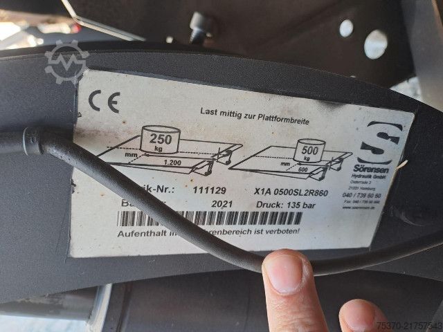 Furgone chiuso IVECO DAILY 35S16 - 4100