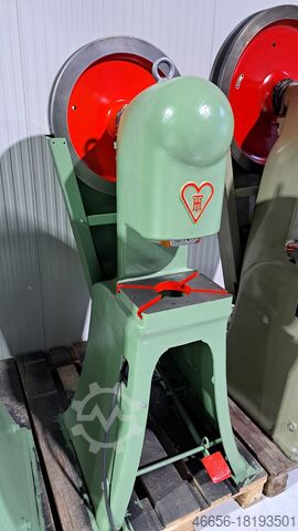 Excentrisk presse ter Hart EP 6 / EP 13 / EP 25