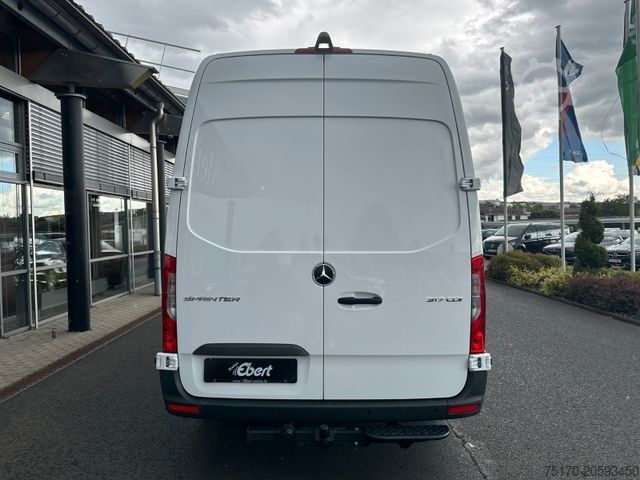 Bestelwagen MERCEDES-BENZ Sprinter 317 CDI 9G 4325 Klima Kamera  SHZ AHK