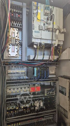 Centru vertical de prelucrare DOOSAN VM50
