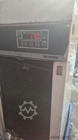 Centru vertical de prelucrare DOOSAN VM50