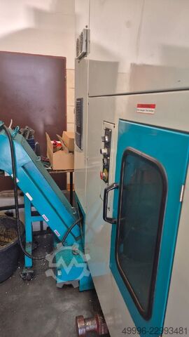 Centru vertical de prelucrare DOOSAN VM50