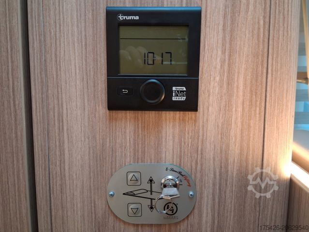 Half-integraal camper BÜRSTNER Lyseo TD Limited Edition 690 *Solar*Lithium*WR*