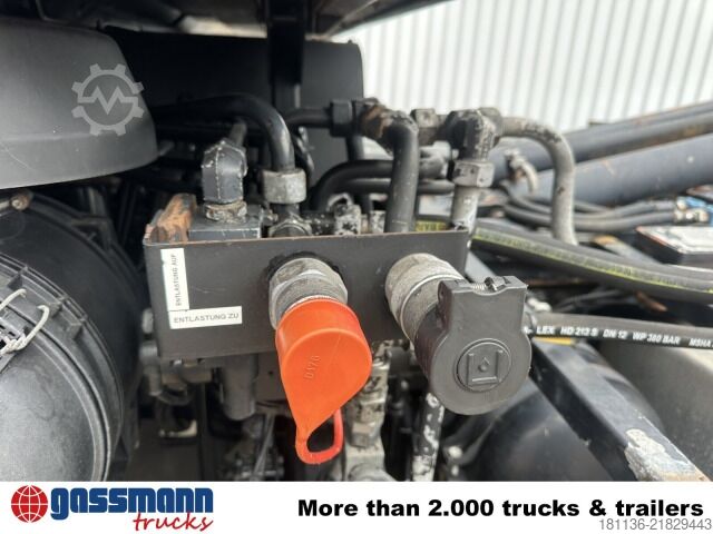Camión para usos especiales Unimog U 20 4x4, City-Abroller, Zapfwelle,