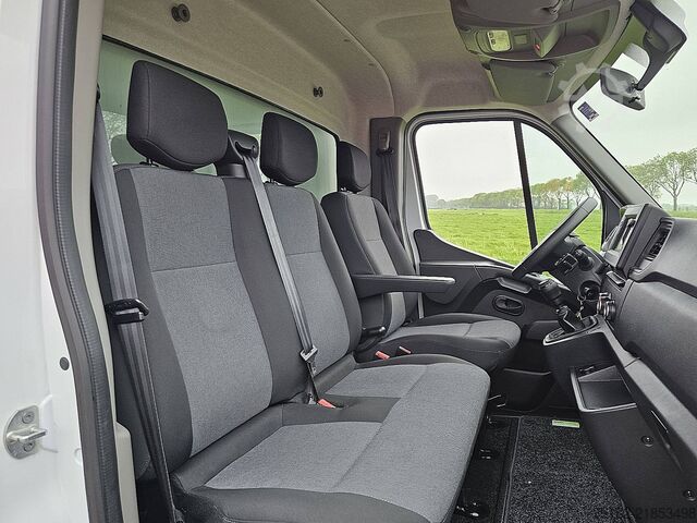 Valigia RENAULT MASTER 2.3 Bakwagen Laadklep!