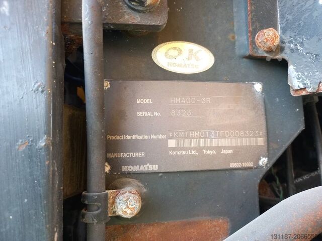 Damperli kamyon Komatsu HM400-3R (4 pcs available in Abu Dhabi)