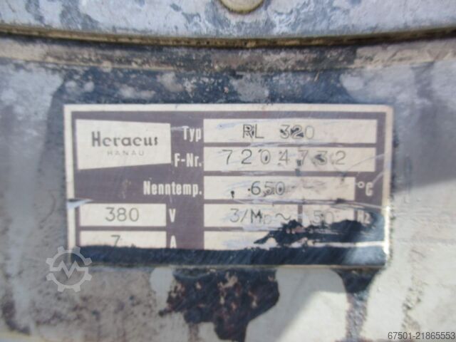 Piec komorowy elektryczny Heraeus 650 C°  Industrieofen, RL 320   (3490)