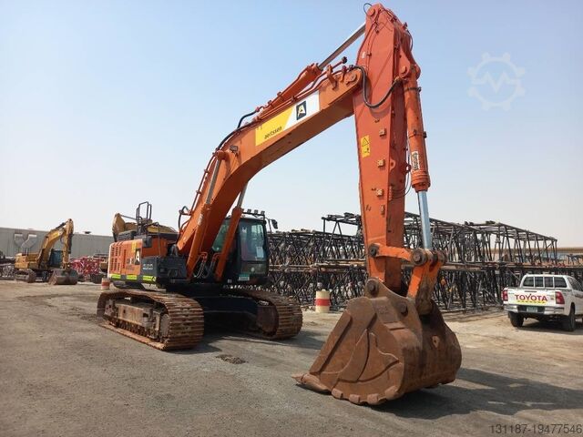 Excavadora sobre orugas Hitachi ZX470-5G (Abu Dhabi)