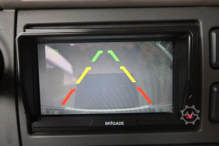 Kofer DAF CF 290 FA Bak+ klep Dhollandia 2000 kg